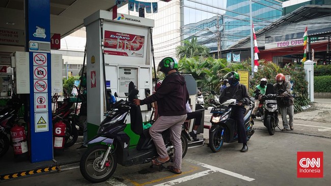 Wakil Menteri Keuangan Suahasil Nazara mengatakan masyarakat mendapatkan subsidi sekitar Rp60 ribu setiap membeli pertalite 20 liter.