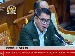 PDIP Sebut Revisi UU Pilkada Tak Masuk Akal