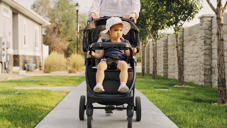 hal yang diperhatikan saat memilih stroller