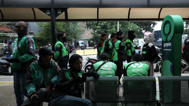 Krisis Ojol Menghantam, Grab-Gojek Bakal Pusing Cari Driver