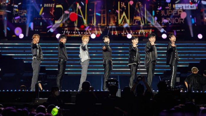 Konser SMTOWN beralih menjadi mini konser Super Junior yang membawakan 5 lagu, diantaranya Black Suit, Sorry Sorry, Bonamana, Don’t Wait, serta Mango/Foto: instagram.com/smtown