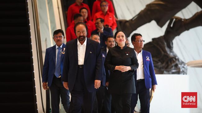 Iwan Fals Komentari Pertemuan Puan Maharani dan Surya Paloh Iwan Fals mengomentari pertemuan petinggi PDIP dan Partai Nasdem, Puan Maharani dan Surya Paloh, pada Senin (22/8).