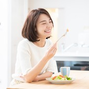 Nggak Hanya Fisik, 5 Kebiasaan Makan Ini Bantu Jaga Kesehatan Mental Menurut Ahli