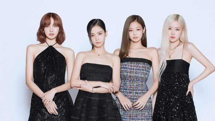 Cute dan Chic Abis! Ide Outfit Blackpink Berikut Ini Bisa Dijadikan Referensi Gaya di Hari Natal
