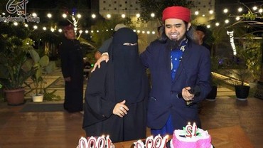 img-title Pekerjaan Gus Samsudin Jadi Sorotan Usai Pamer Nafkahi Istri Ratusan Juta
