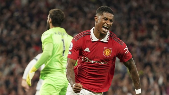 Manchester United akan bertandang ke markas Southampton di St. Mary Stadium pada pekan keempat Liga Inggris, Sabtu (27/8).