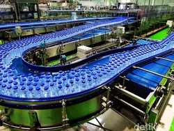 Ini Dia Sosok Pendiri Aqua, Eks Karyawan Pertamina yang dulu Kerap Dicibir
