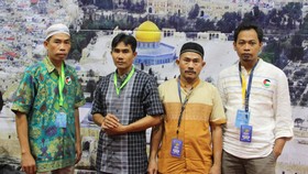 5 Pemahat Jepara Bikin Replika Mimbar Bersejarah Masjid Al-Aqsa