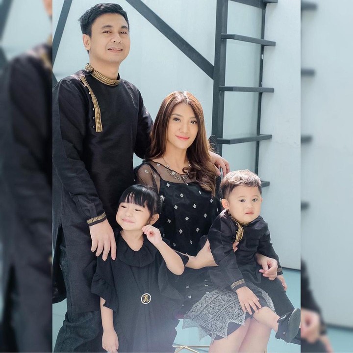 <p>Raditya Dika menjadi satu-satunya dari Indonesia yang masuk dalam kategori tersebut. Daftar ini dirilis oleh Hopper HQ, yakni perusahaan yang menyediakan layanan untuk perencanaan dan penjadwalan Instagram yang berbasis di Inggris. (Foto: Instagram @raditya_dika)<br /><br /><br /></p>