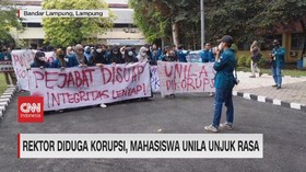 VIDEO: Rektor Korupsi, Mahasiswa UNILA Unjuk Rasa