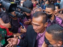 Ayah Yosua Minta Sambo Buka Masker saat Sidang: Biar Saya Kenal