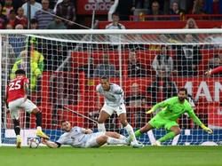 Van Dijk Kehilangan Agresivitas di Old Trafford