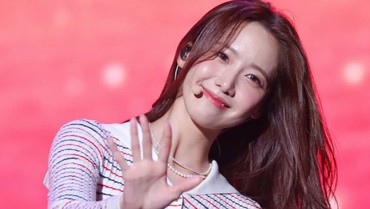 img-title Ketampanan Ayah Yoona SNSD Bikin Salah Fokus Disebut Mirip Sehun EXO