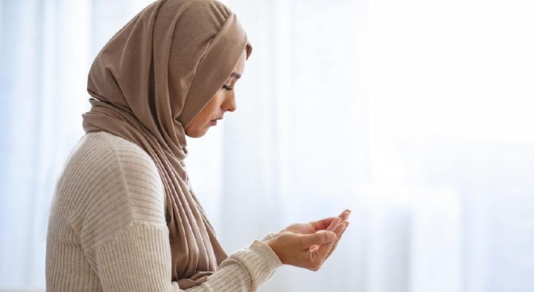 Bumil yuk Baca Doa Nabi Yunus agar Kehamilan Sehat dan Persalinan Lancar Doa Nabi Yunus menjadi salah satu bacaan doa yang baik dipanjatkan pada masa kehamilan, terutama menjelang persalinan. Sudah tahu maknanya, Bun?