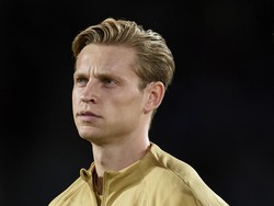 Barcelona Tutup Peluang Pinjamkan De Jong ke Bayern?