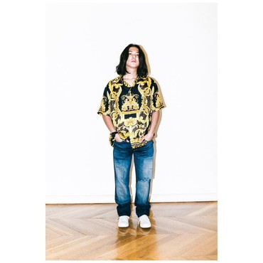 Cara Iqbaal Ramadhan Akrab dengan Fans, Karaoke hingga Tebar Inspirasi