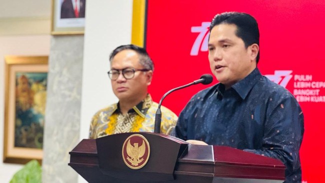 Menteri BUMN, Erick Thohir, berencana untuk mengoptimalkan Garuda Indonesia untuk mengatasi persoalan mahalnya harga tiket pesawat.