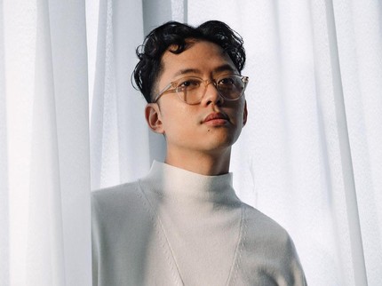 Inspirasi di Balik Lagu It's You Milik Penyanyi Singapura Sezairi yang Viral, Ternyata..