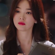 5 Lipstik yang Langsung Sold-Out Usai Dipakai Aktris Korea di Serial Drama Populer
