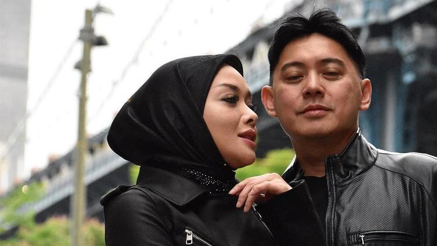 Terry Putri dan suami