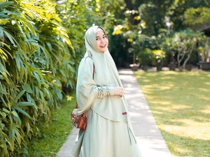 7 Bunda Seleb Hamil & Melahirkan dengan Jarak Kurang dari 2 Th, Terbaru Anisa Rahma