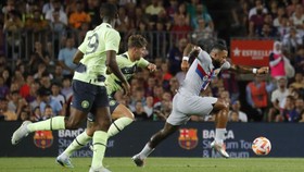 Drama Enam Gol, Barcelona vs Man City Imbang