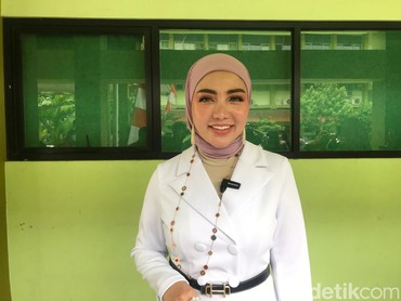 img-title Heboh Artis Rela Bayar Rp300 Juta Demi Tenar, Nama Bella Shofie Terseret