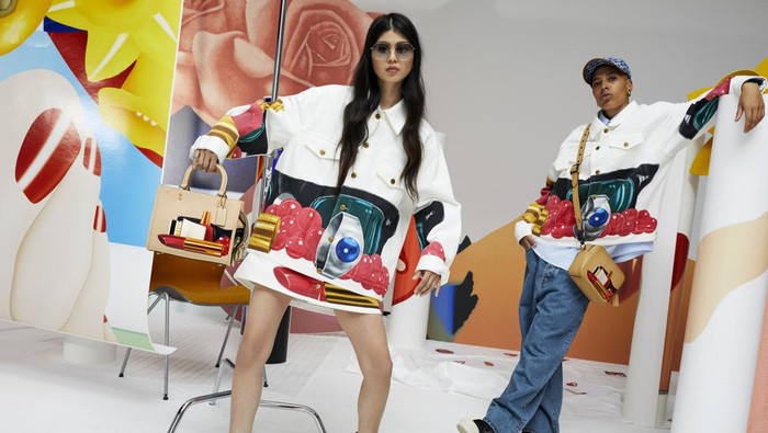 Must Have! Intip Koleksi Kolaborasi Coach x Tom Wesselmann yang Stylish dan Playful Must Have! Intip Koleksi Kolaborasi Coach x Tom Wesselmann yang Stylish dan Playful