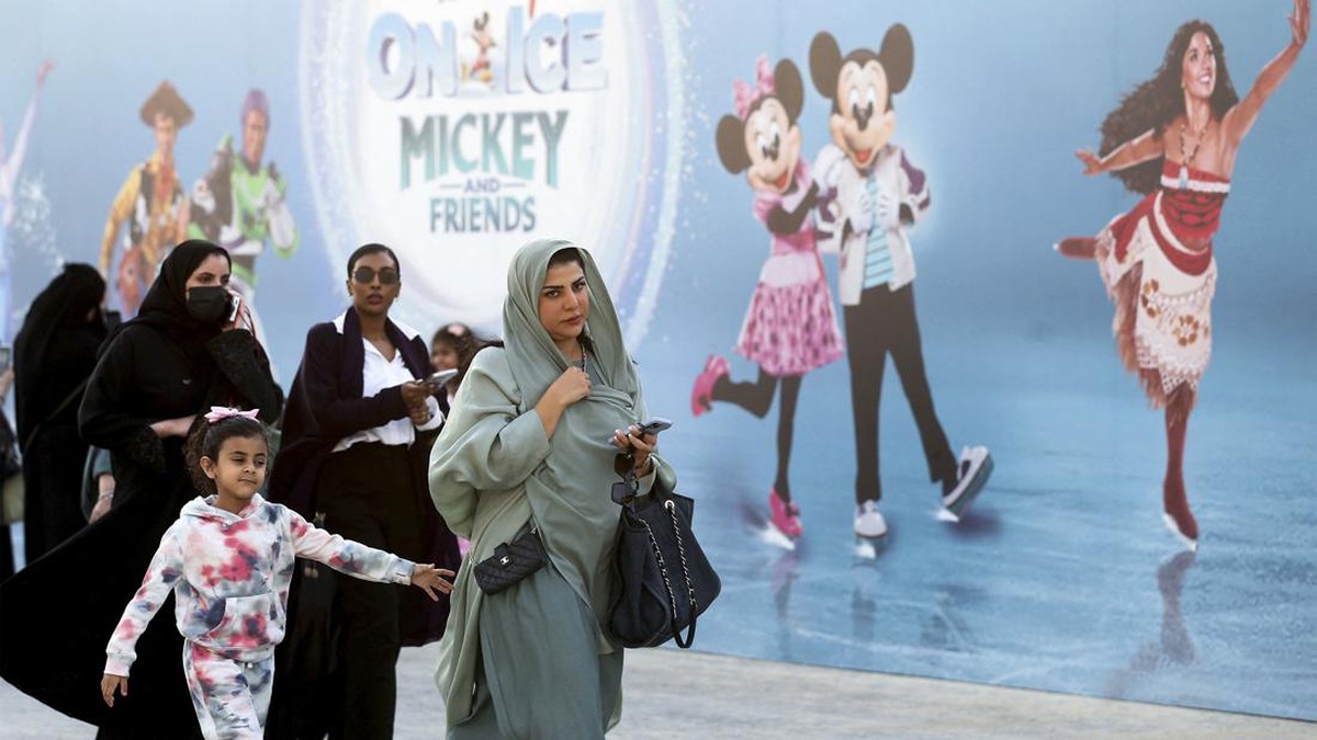 FOTO: Antusiasme Warga Saudi Menyambut Festival Disney On Ice