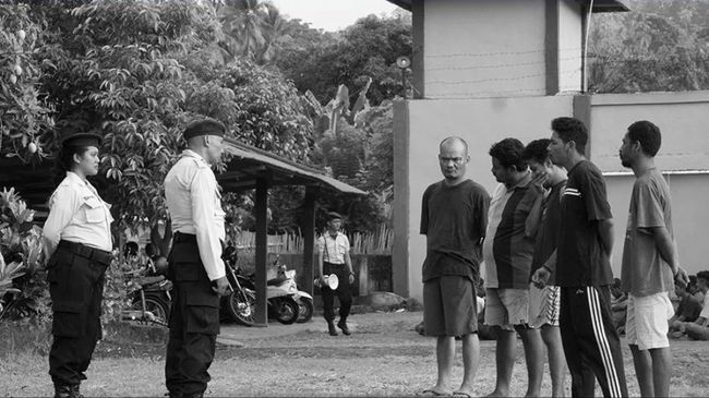 Film garapan sutradara Anggun Priambodo, Evacuation of Mama Emola, jadi film pendek terbaik dalam Sundance Film Festival: Asia 2022.