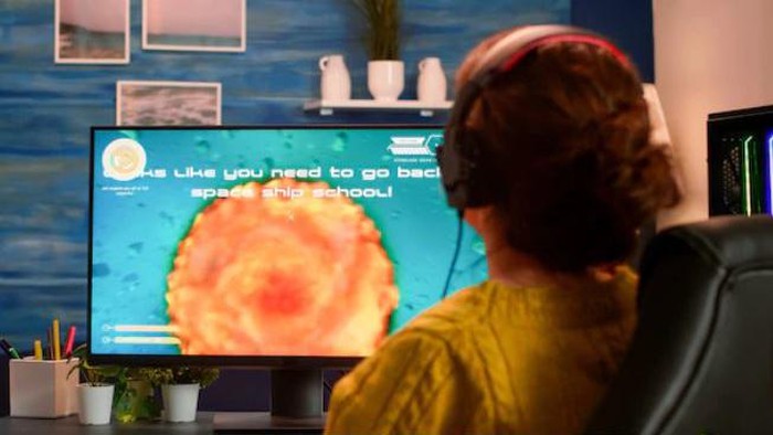 Gamers perempuan/ foto: freepik/ DC Studio