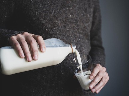 Bolehkah Ibu Menyusui Minum Susu Diet? Ketahui Risikonya