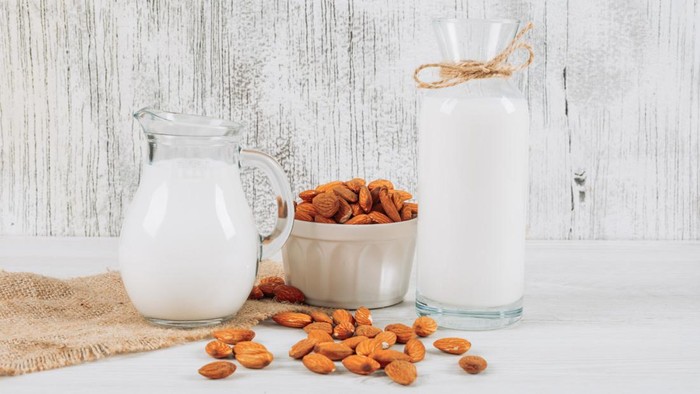 Selain dari Susu, 6 Makanan Ini Bisa Kamu Konsumsi untuk Dapatkan Asupan Kalsium Tinggi