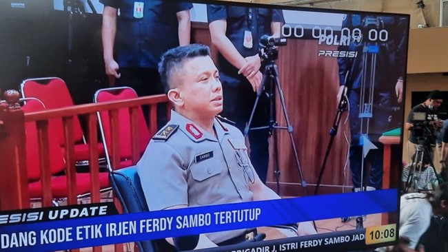 Mantan Kadiv Propam Polri Irjen Ferdy Sambo mengajukan banding usai dijatuhkan sanksi pemecatan oleh Komisi Kode Etik Polri (KKEP).