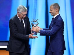 Ancelotti Raih Gelar Pelatih Terbaik UEFA 2021/2022