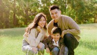 7 Potret Kece Arthur Anak Chef Arnold Poernomo, Suka Masak Seperti Sang Ayah