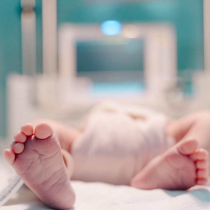 <p>Dalam unggahan lainnya, Bella menyampaikan doa dan harapannya untuk putri kecilnya. "Semoga Putri Kami akan tumbuh menjadi anak yang Sholehah, Berguna bagi bangsa dan negara, bermanfaat untuk orang banyak," tulisnya. (Foto: Instagram @_irishbella_)</p>