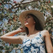 Tetap Modis dii Segala Musim, Gaya OOTD Traveling Ala Jessica Mila Ini Bisa Jadi Inspirasi!