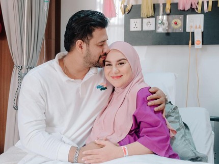 7 Potret Detik-detik Persalinan Anak Keempat Irish Bella, Penantian Berbuah Istimewa
