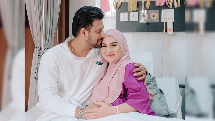 Selamat! Irish Bella Melahirkan Anak Keempat Berjenis Kelamin Perempuan