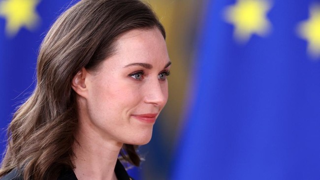 PM Finlandia Sanna Marin terus menjadi sorotan usai skandal pesta liarnya tersebar. Namun, sebagian warga Finlandia tak menyesal dipimpin PM termuda tersebut.