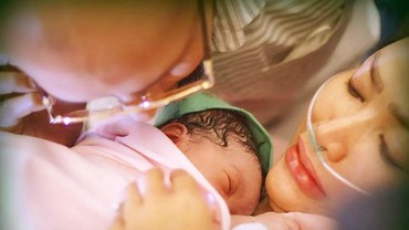 Lahirkan Anak Secara Normal, Roro Fitria: Pengorbanan Bertaruh Nyawa