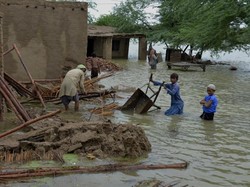 Jutaan Orang Terdampak Banjir, Pakistan Umumkan Keadaan Darurat