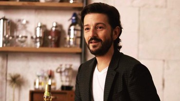 img-title 'Star Wars: Andor' Tayang di Disney+, Diego Luna Tak Sangka Jadi Pemeran Utama