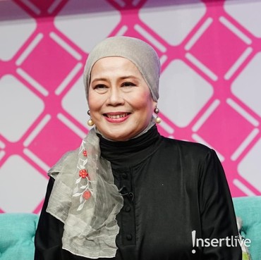 Kisah Dewi Yull Pernah Ditentang Nikah Beda Agama hingga Ditinggal Suami