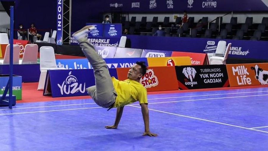 Arif Budi Setyo breakdancer berkaki satu