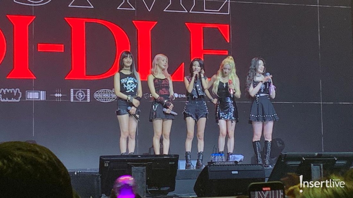 &lpar;G&rpar;I-DLE