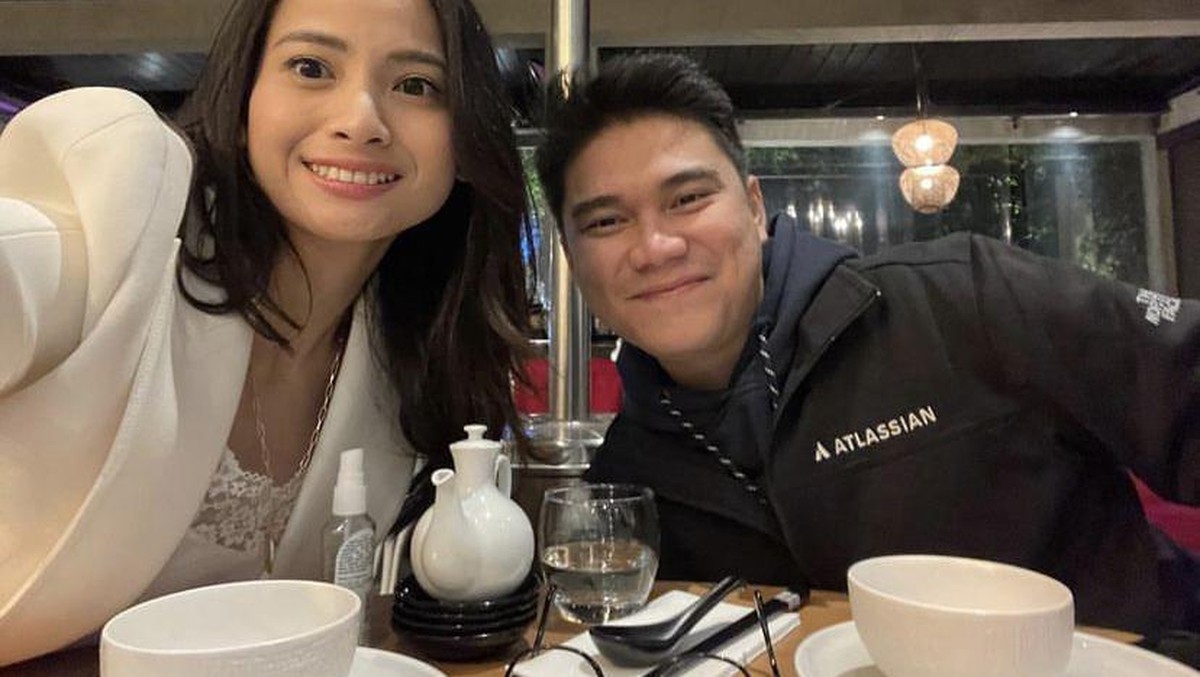 Keseruan Acha Septriasa Saat Makan di Lokasi Film &OpenCurlyQuote;Mumun&rsquo;