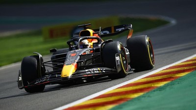 Hasil Kualifikasi F1 GP Belanda: Verstappen Pole, Hamilton Keempat