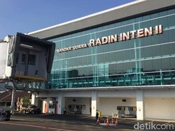 Penumpang Pesawat di Bandara Radin Inten II Wajib Booster Mulai Hari Ini